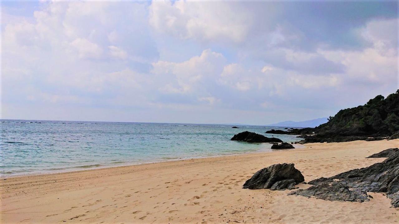 Beach Resort Hotel Kalakaua Онна Екстер'єр фото