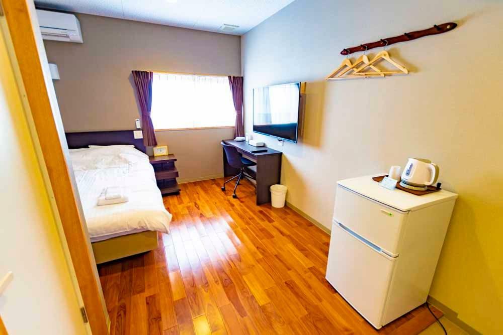 Beach Resort Hotel Kalakaua Онна Екстер'єр фото